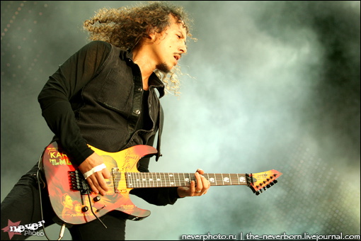 Metallica%20%E2%E7%EE%F0%E2%E0%EB%E0%20%CC%EE%F1%EA%E2%F3