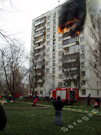 http://pics.utro.ru/utro_photos/2007/11/09/fire/06.jpg