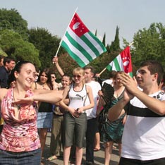 Россия получила чемодан без ручки http://pics.utro.ru/utro_photos/2010/08/27/164big.jpg