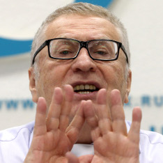 Жириновскому могут закрыть рот на месяц