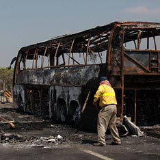 Туристы заживо сгорели в автобусе