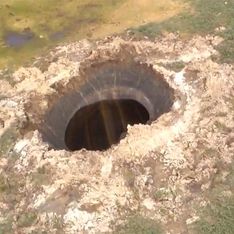 Огромная воронка на Ямале (видео)