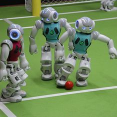 В России создадут сборную футболистов-роботов