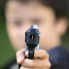 В Томске девятиклассник устроил стрельбу в школе