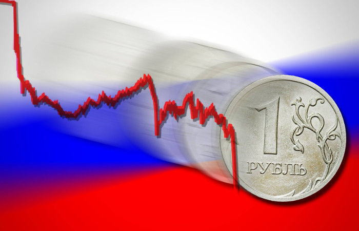 Спад российской экономики в апреле ускорился