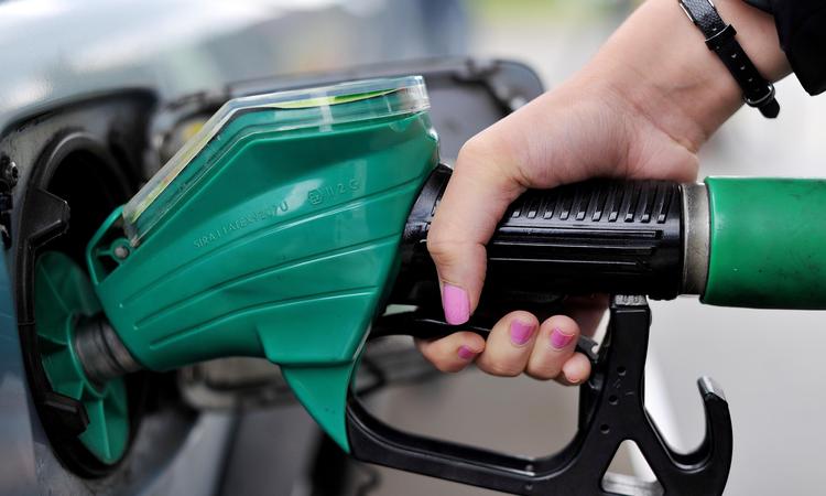 УФАС зарегистрировал рост цен на бензин в Барнауле