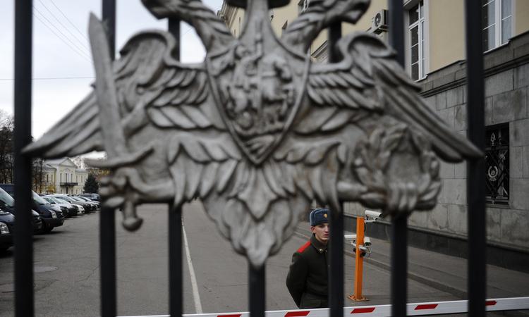 У бывшего военного строителя попросили 400 млн рублей