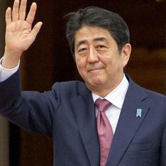 Японский премьер едет в Сочи назло Западу