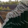 Киев пытается вернуть контроль над границей с Россией в Донбассе