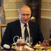 Американцы первыми поздравили Путина