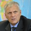 Экс-губернатор Сахалина зубами вцепился в имущество