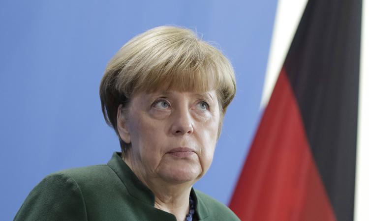 Меркель отправит в США своего советника для выяснения позиции Трампа по Российской Федерации