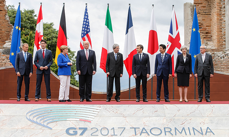 G7    