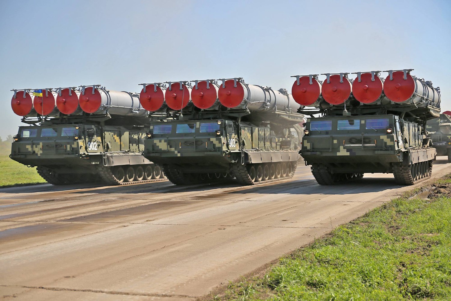 США подарят Киеву военную технику новейшие фото США подарят Киеву военную технику новейшие фото