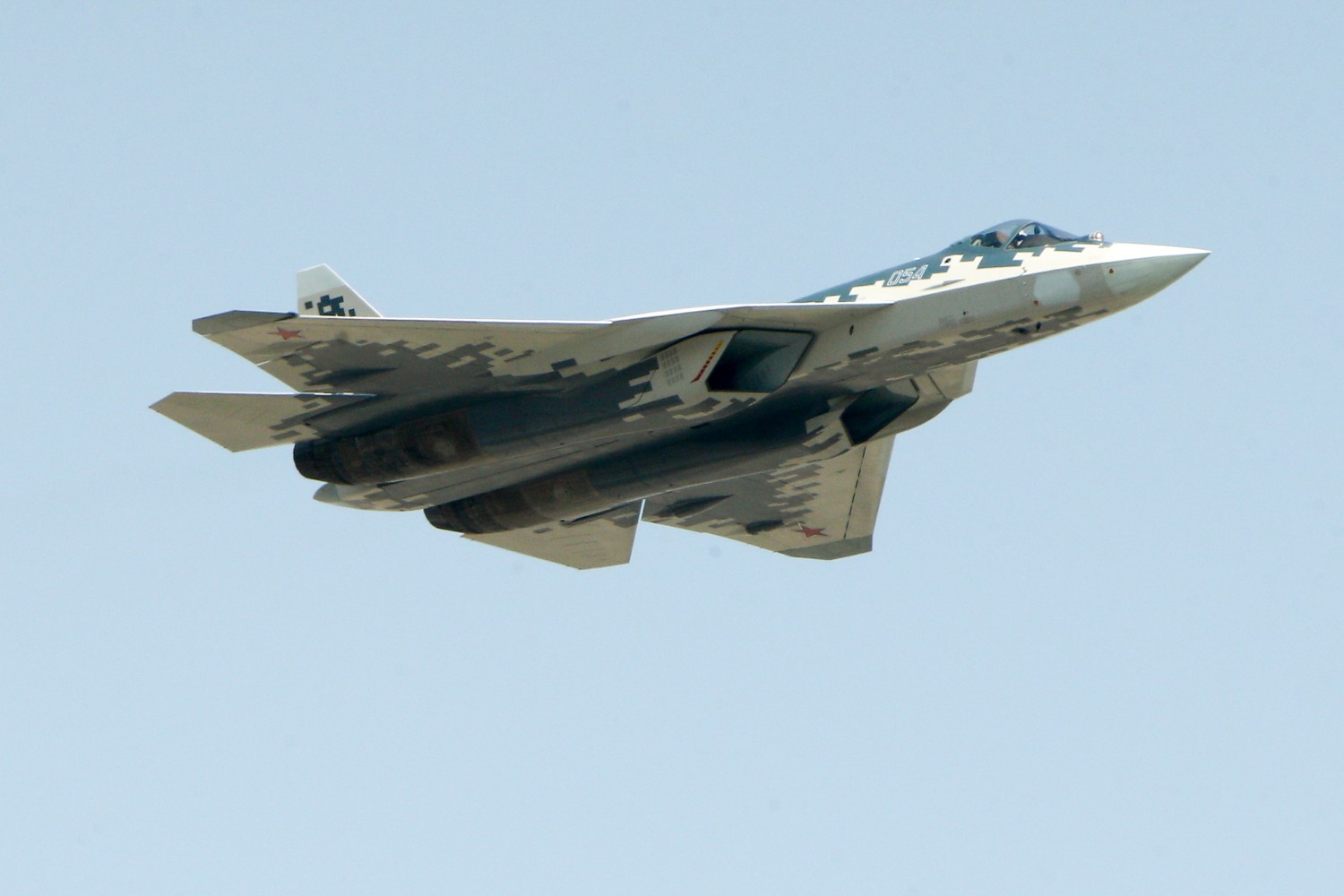 Сотни F-35 против одного Су-57 новейшие фото Сотни F-35 против одного Су-57 новое фото