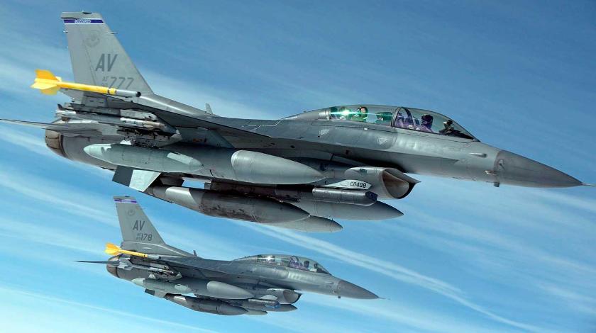 F-16 :    