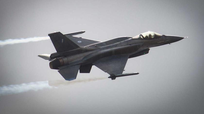  F-16   -29