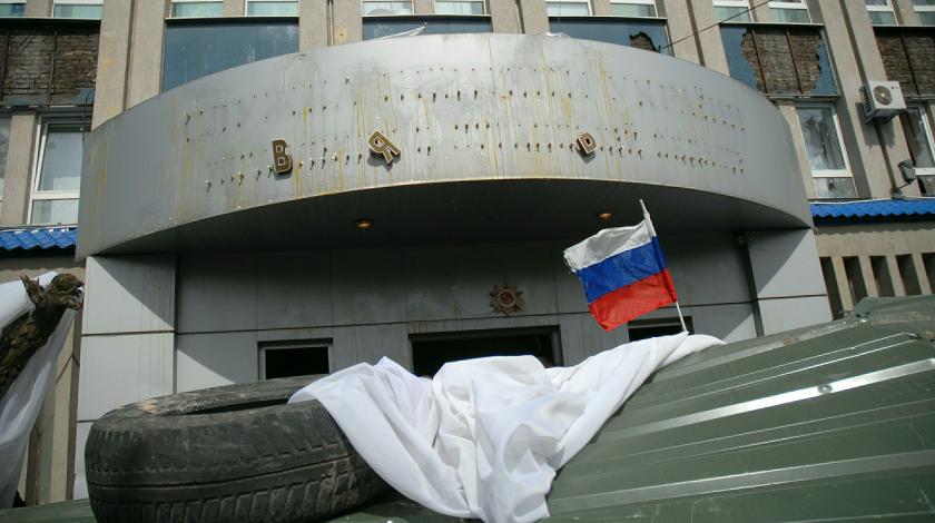 СБУ проводит массовые обыски у "агентов Кремля"