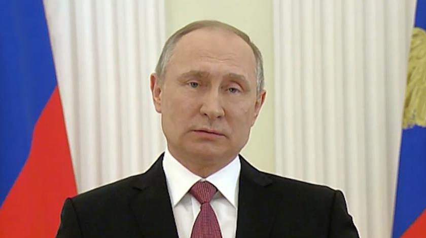 Путин выступил с телеобращением к нации