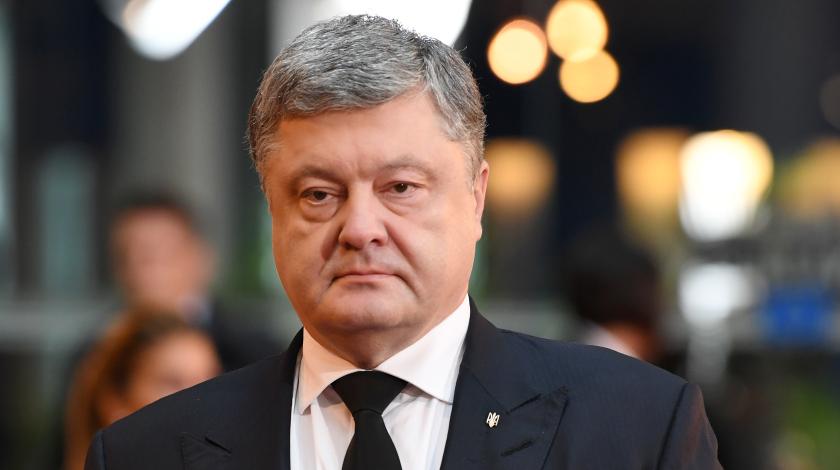 Порошенко пересчитал "российских" военных в Донбассе Порошенко пересчитал "российских" военных в Донбассе