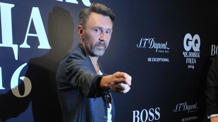 Шнурова высмеяли за его  "удилище"
