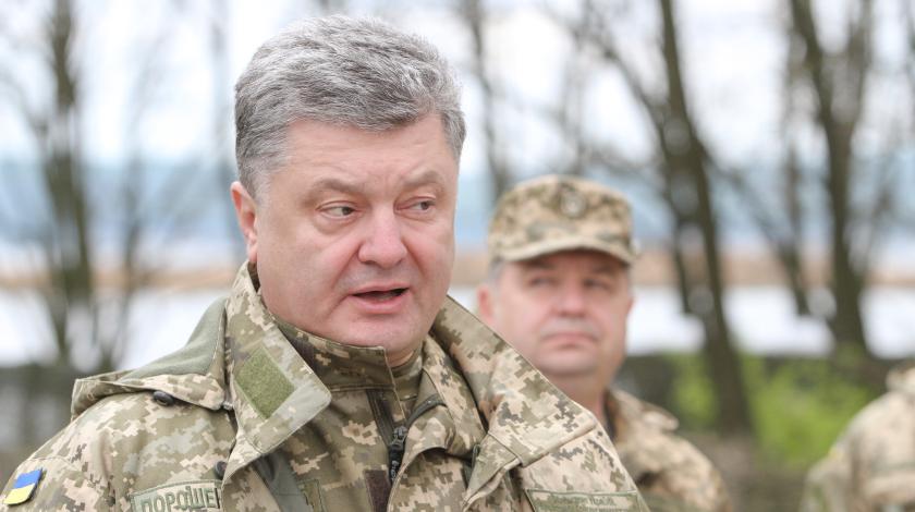 Порошенко оправдался за сбитый MH17 Порошенко оправдался за сбитый MH17