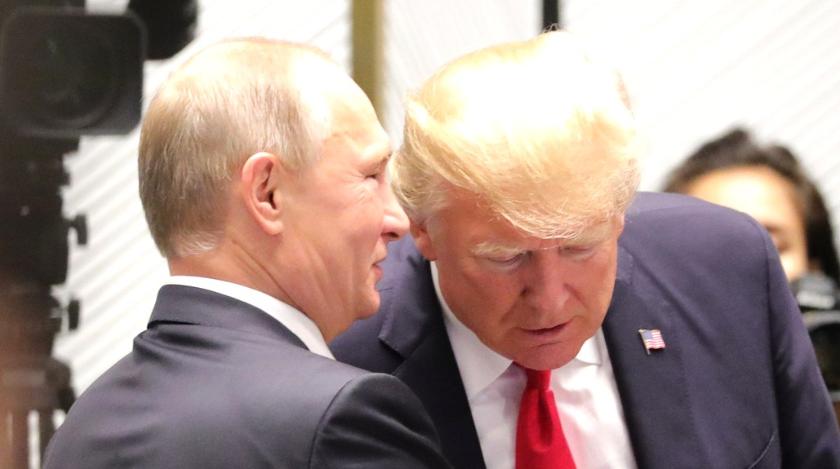 Путин не стал приветствовать Трампа на саммите