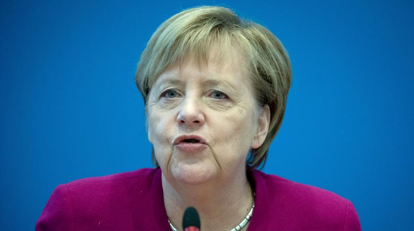 Визит Меркель взбесил греков