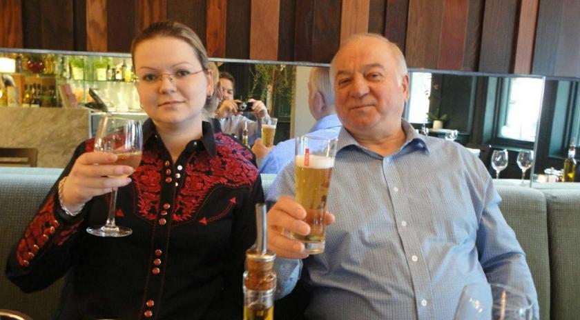 С первых дней: грязные игры британцев со Скрипалями разоблачили