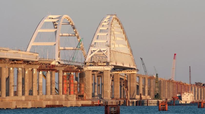 Заржавел: разрушение Крымского моста уже не скрыть