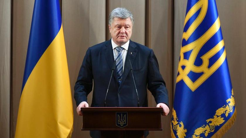 "Пусть почувствует своим задом": Порошенко прокатили по украинским ямам "Пусть почувствует своим задом": Порошенко прокатили по украинским ямам