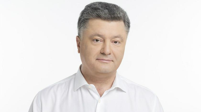 Перешел на литры: помятый и опухший Порошенко оскандалился перед выборами Перешел на литры: помятый и опухший Порошенко оскандалился перед выборами