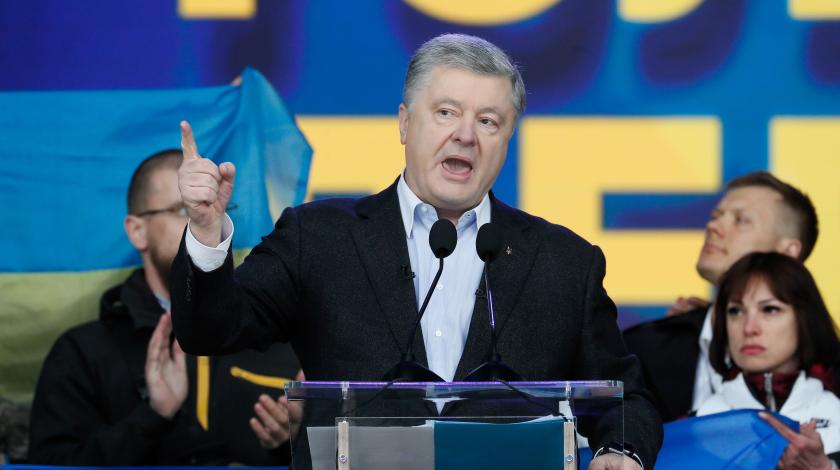 Остается только молиться: Порошенко опозорился в самый важный день Остается только молиться: Порошенко опозорился в самый важный день