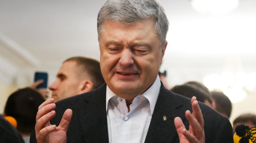 Уходить не собираюсь: Порошенко после разгрома сделал неожиданное заявление Уходить не собираюсь: Порошенко после разгрома сделал неожиданное заявление