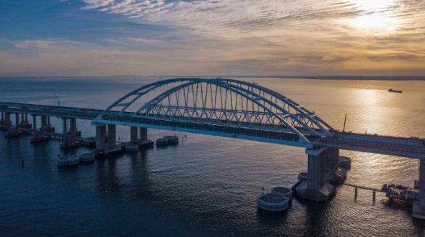 "Весь мир хохочет": украинцы заврались о Крымском мосте "Весь мир хохочет": украинцы заврались о Крымском мосте