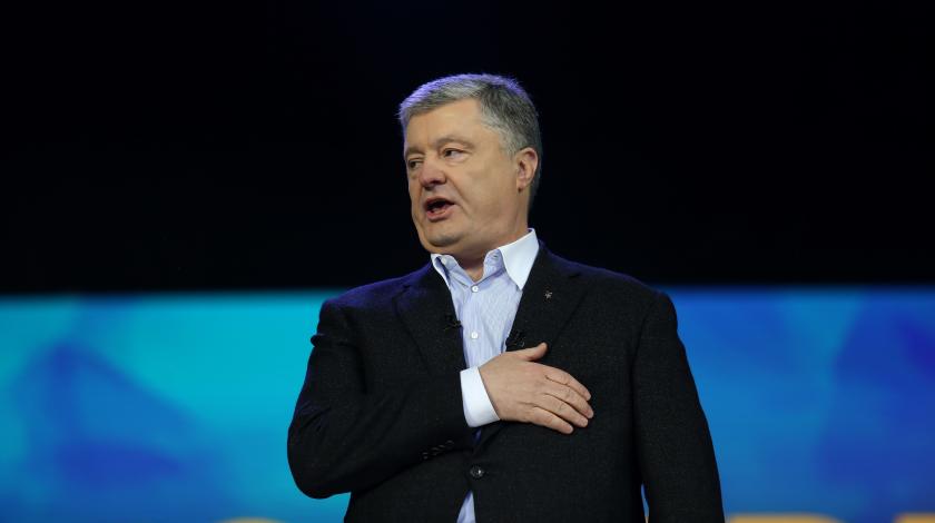 "Конец эпохи": Порошенко обнаружили на помойке "Конец эпохи": Порошенко обнаружили на помойке