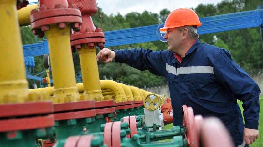 Наложили лапу: Киев потребовал газ из Крыма