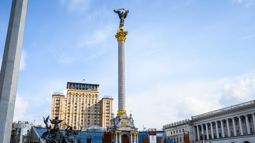 Торг уместен: Киев требует деньги в обмен на снятие блокады в Донбассе