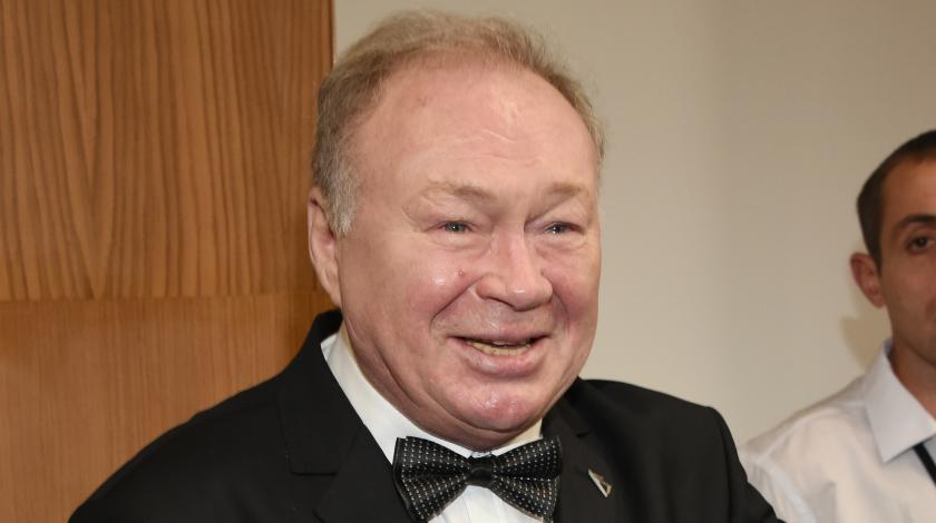 Сердце подвело: актер из "Улиц разбитых фонарей" угодил в больницу Сердце подвело: актер из "Улиц разбитых фонарей" угодил в больницу
