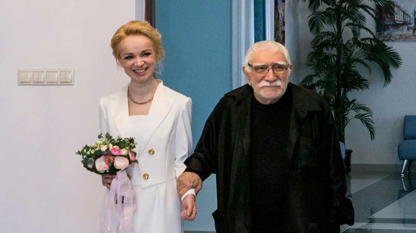 Бывшая выдала "самое ценное" Джигарханяна Бывшая выдала "самое ценное" Джигарханяна