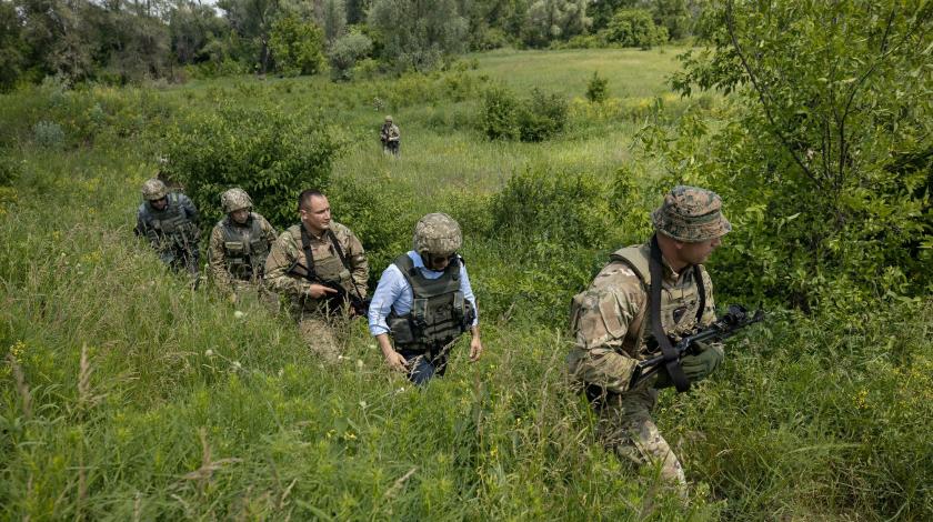"Украинская фантастика": в Киеве перебирают способы вернуть Донбасс "Украинская фантастика": в Киеве перебирают способы вернуть Донбасс