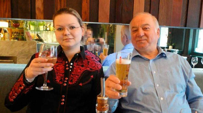 Отравление Скрипалей возложили на премьер-министра Отравление Скрипалей возложили на премьер-министра