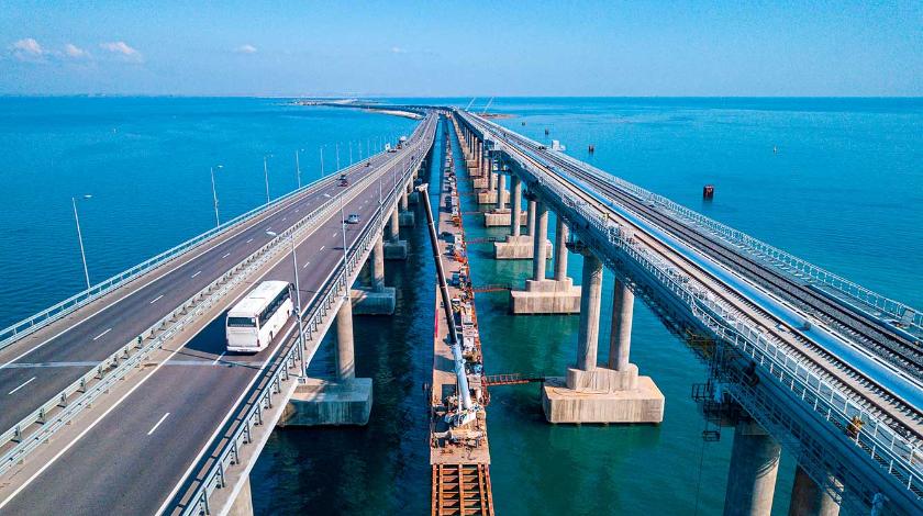 Крымский мост вытянет еще миллиарды из бюджета