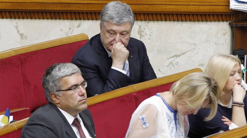 "Это было красиво": Зеленский выгнал Порошенко из Рады "Это было красиво": Зеленский выгнал Порошенко из Рады