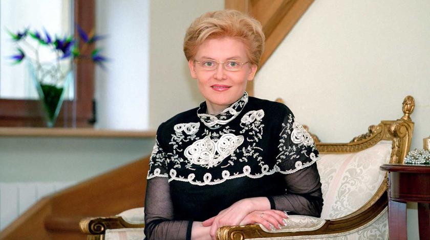 Малышева вывернула отравленного Алибасова наизнанку Малышева вывернула отравленного Алибасова наизнанку