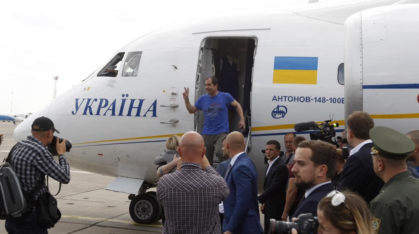 Не успели моряки вернуться: на Украине сделали заявление о новом походе в Керченский пролив Не успели моряки вернуться: на Украине сделали заявление о новом походе в Керченский пролив