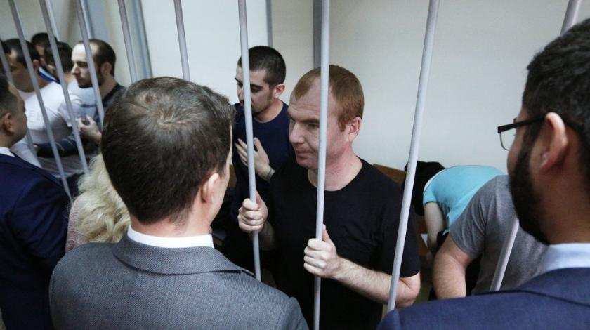 Украинец рассказал о дерзком нападении на пограничников РФ во время инцидента в Керченском проливе Украинец рассказал о дерзком нападении на пограничников РФ во время инцидента в Керченском проливе