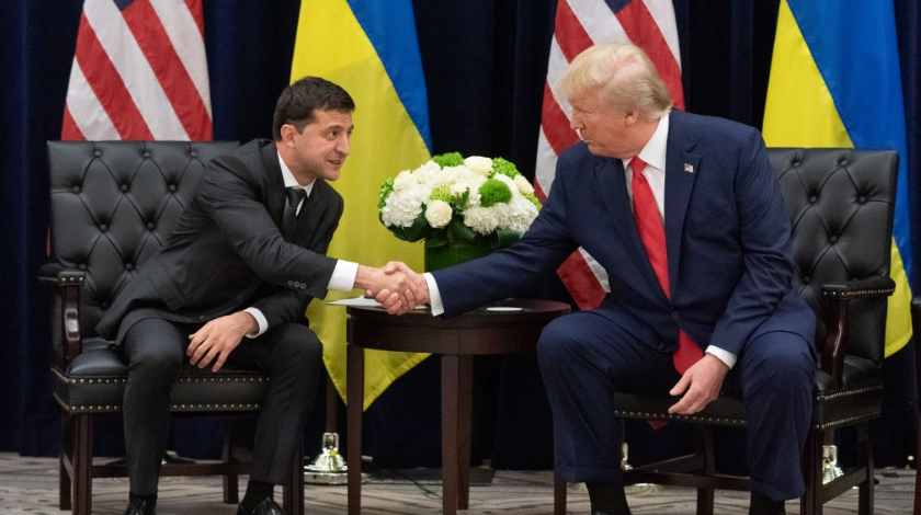 Скандальный разговор Трампа с Зеленским оказался враньем Скандальный разговор Трампа с Зеленским оказался враньем