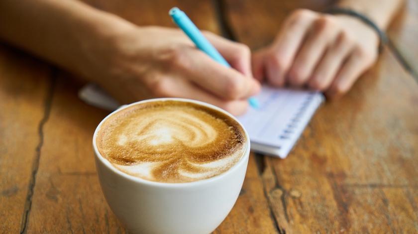 Приведет к инфаркту: кому нельзя пить кофе на завтрак