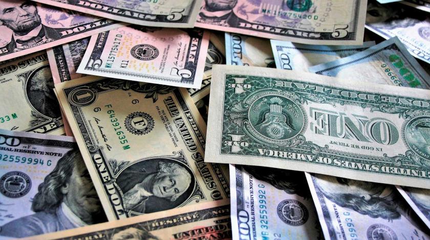 Доллар по 40 рублей: россияне спасут сбережения Доллар по 40 рублей: россияне спасут сбережения
